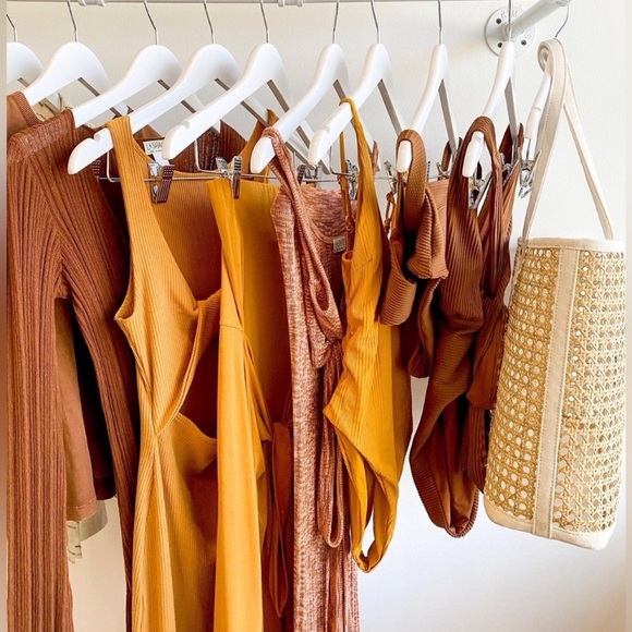 L*Space Brown Allegra Plunge Tie Ribbed Classy One Piece Swimsuit in Coffee - Picture 10 of 15